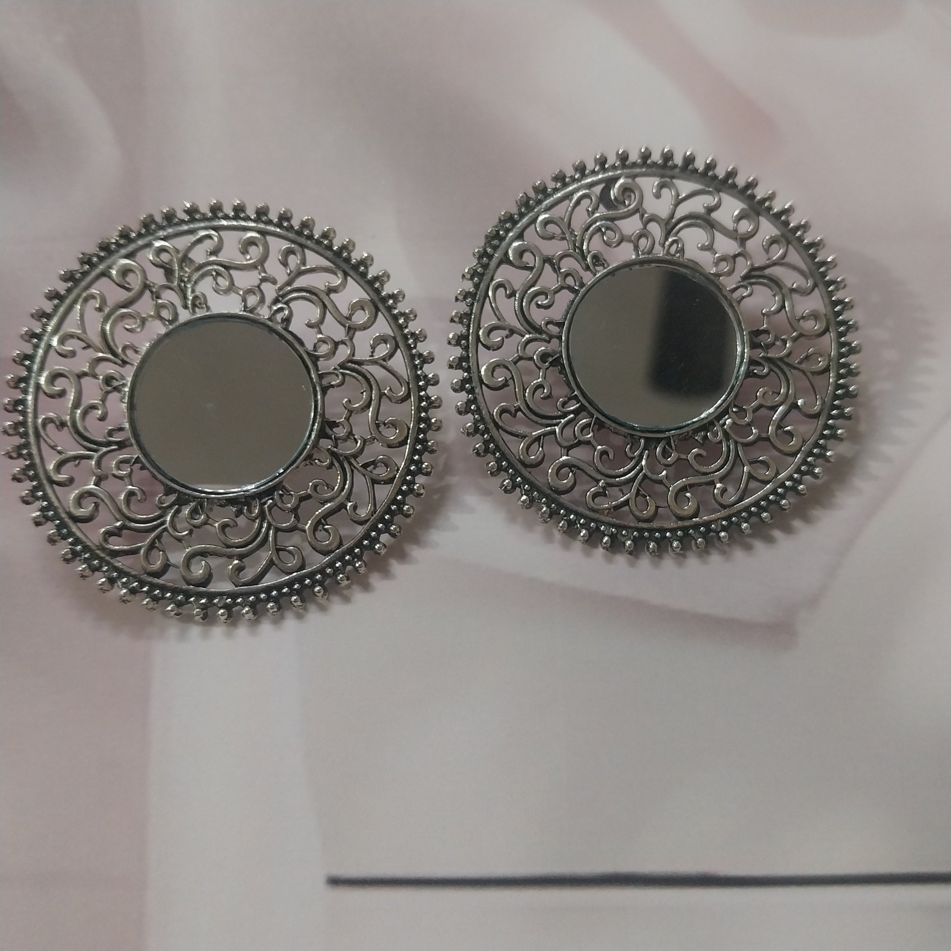 Round Mirror Silver Tops Earings