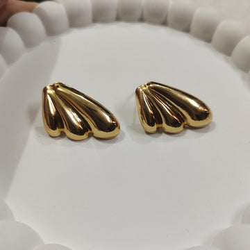 Shell Statement Earings