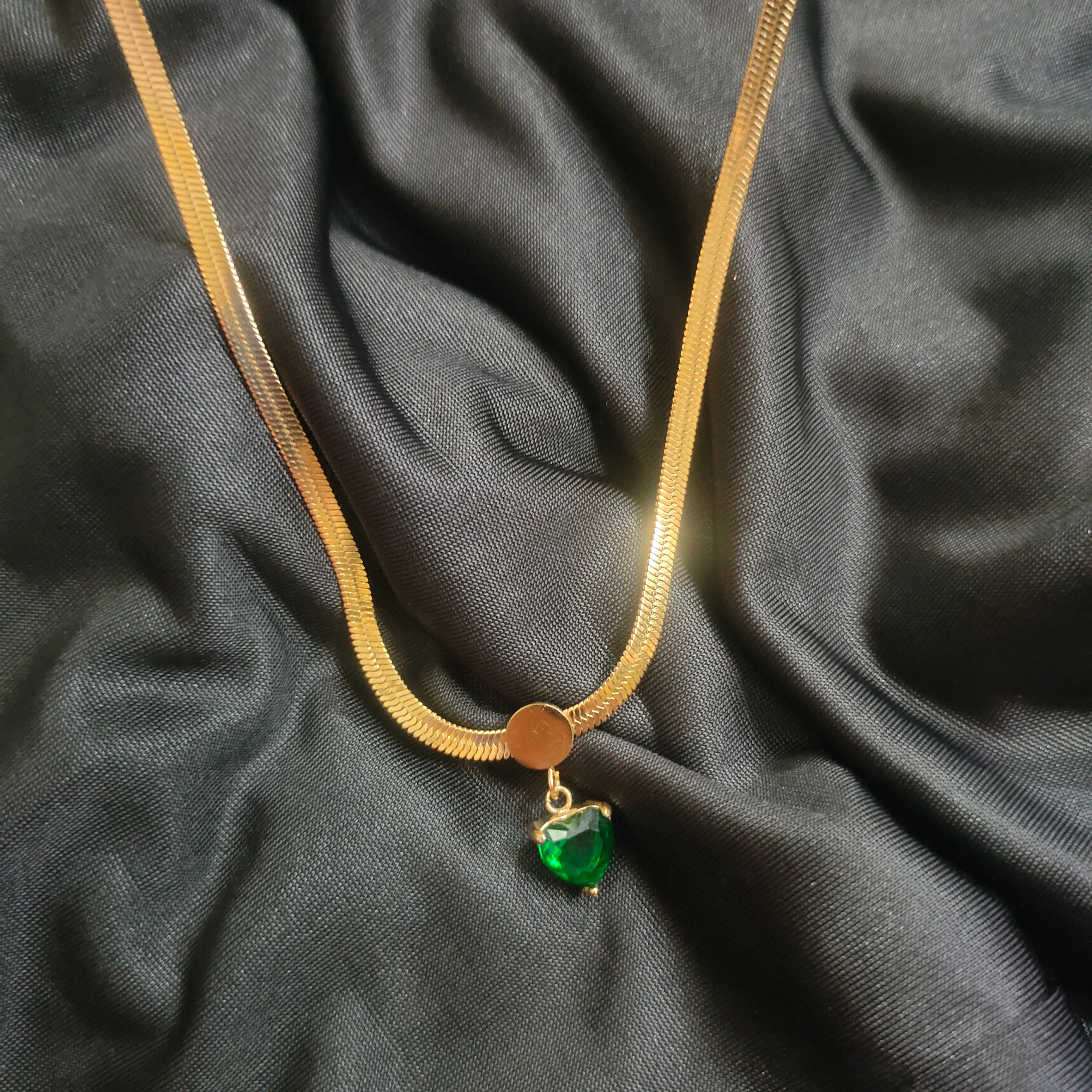 Green Heart Golden Snake Chain Pendant