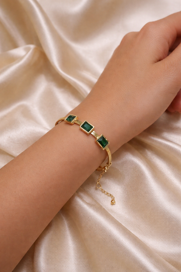 Green Three Crystal Golden Bracelet